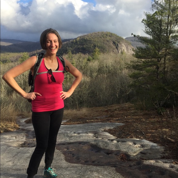 Meet your Posher, Molly - Picture 2 of 5